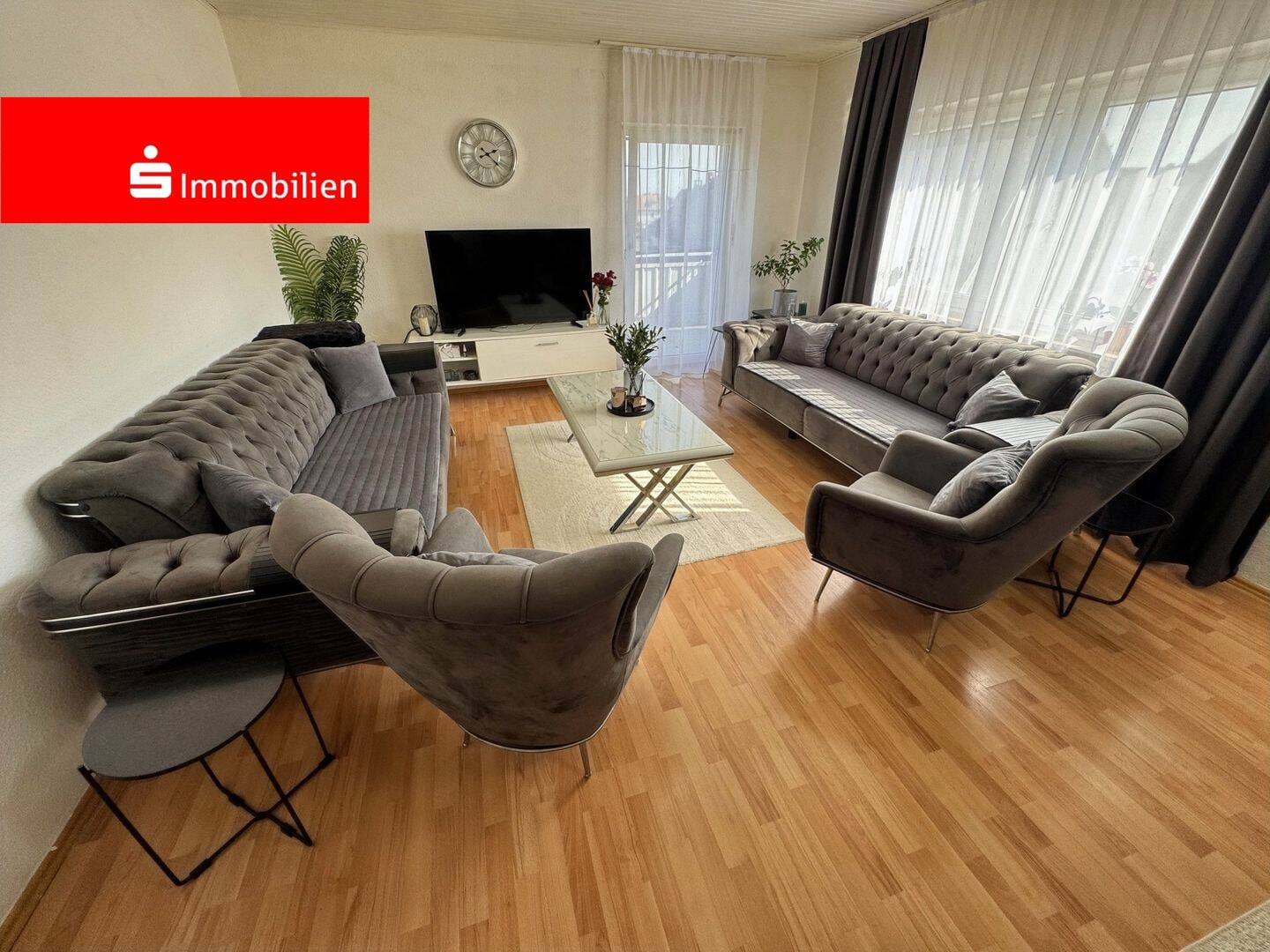 Immobilie in Kirchhain - Perfekte Innenräume - Außen nur noch Feinschliff - Bild 0