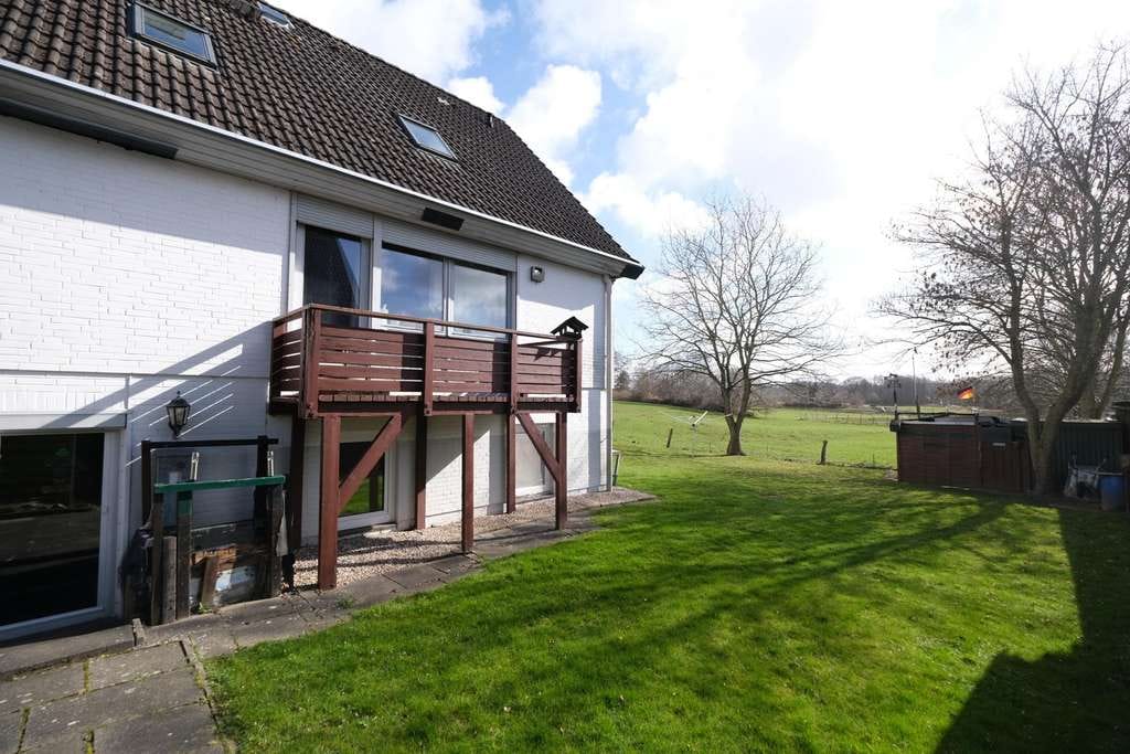Immobilie in Groß Wittensee - Einfamilienhaus mit Einliegerwohnung in Groß Wittensee - Bild 2