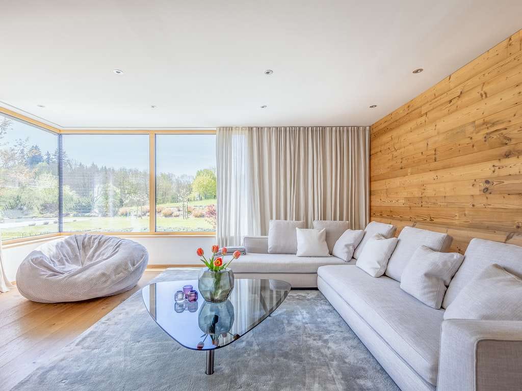 Immobilie in Greifenberg - HIGH-END EINFAMILIENHAUS MIT INFINITYPOOL, WEITBLICK UND GUTER ANBINDUNG - Bild 2